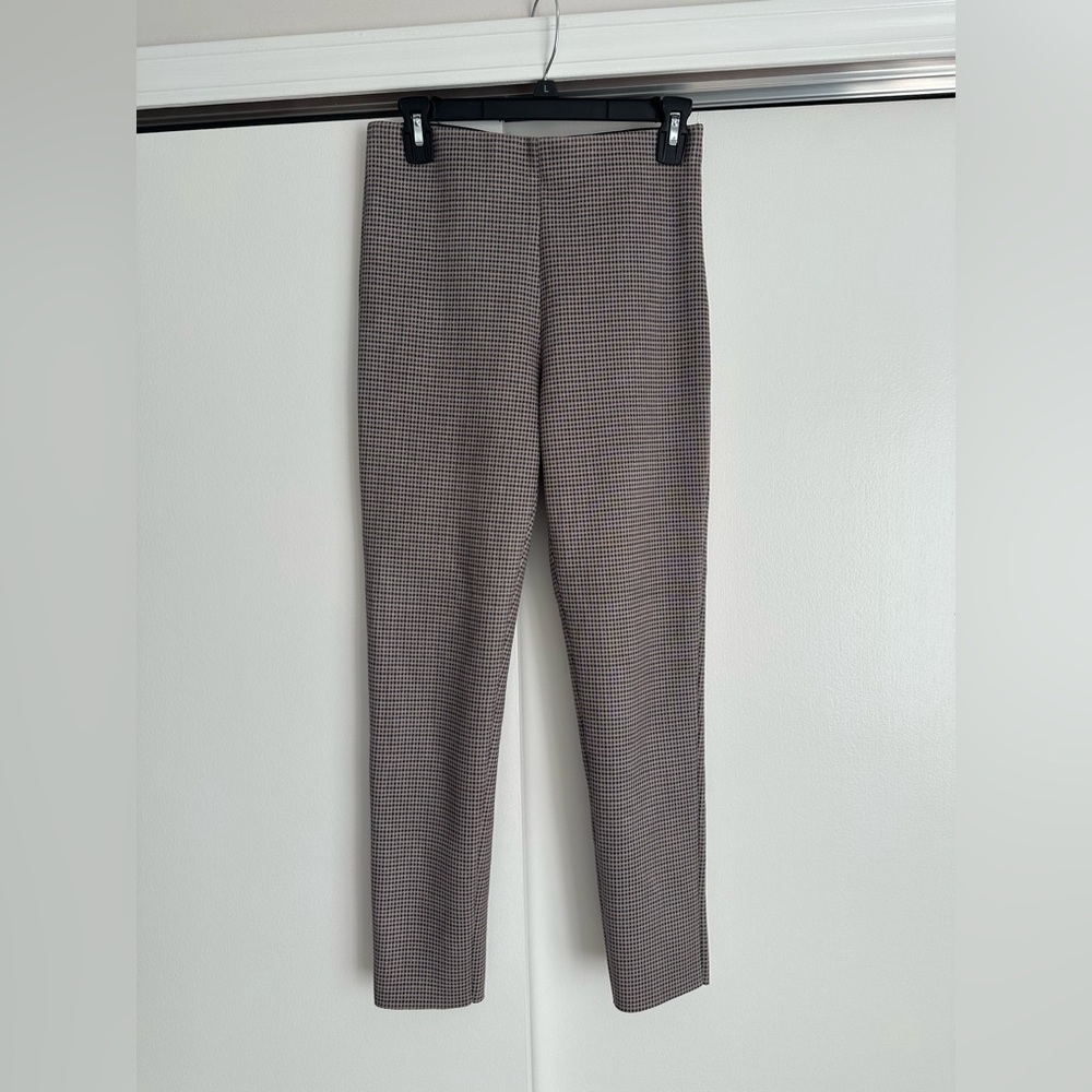 Zara Women's Brown and Navy Checkered Pants